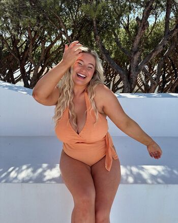 Carys whittaker page leaked private photo uncensored HD quality