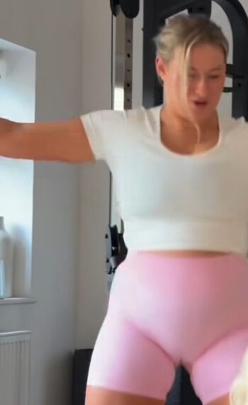 Carys whittaker page leaked private photo uncensored HD quality