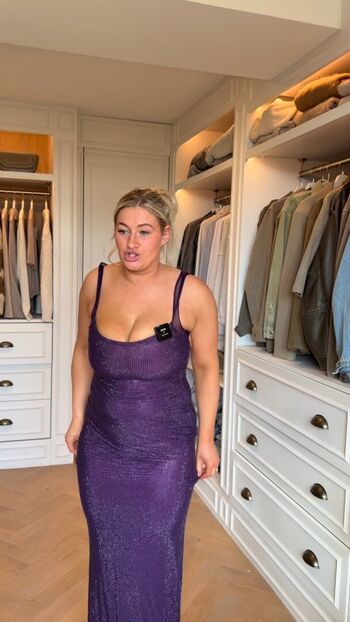 Carys whittaker page leaked private photo uncensored HD quality