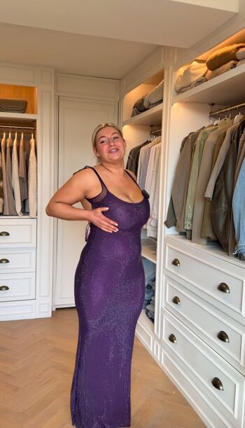 Carys whittaker page leaked private photo uncensored HD quality