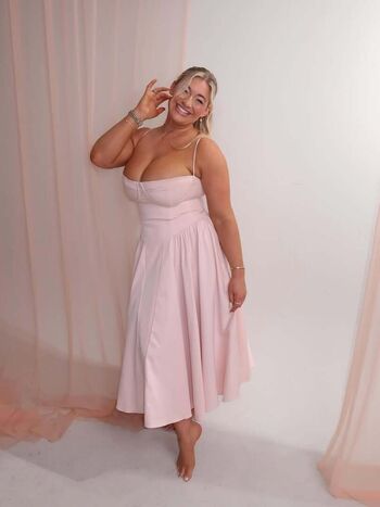 Carys whittaker page leaked private photo uncensored HD quality