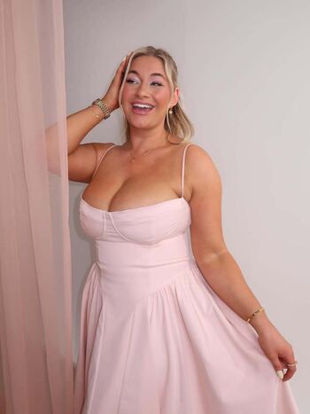 Carys whittaker page leaked private photo uncensored HD quality