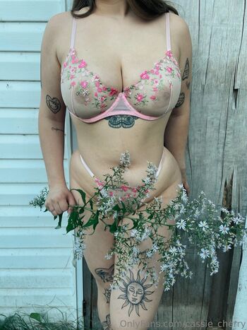 Cassie cherry leaked private photo uncensored HD quality