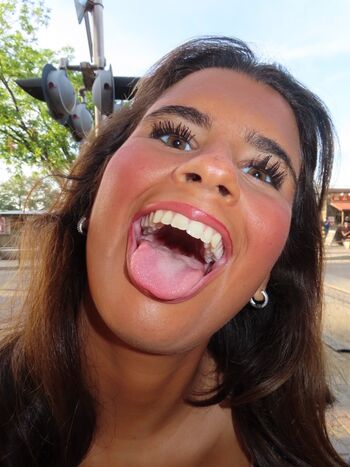 Cathryn renee akers leaked private photo uncensored HD quality