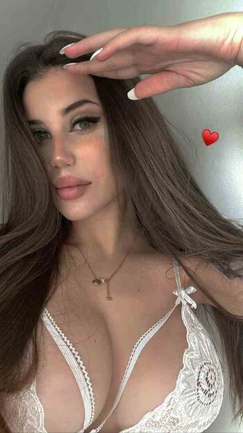 Centolain page leaked private photo uncensored HD quality