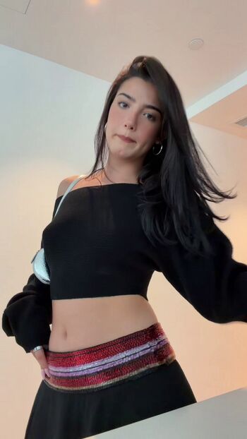 Charli d amelio leaked private photo uncensored HD quality