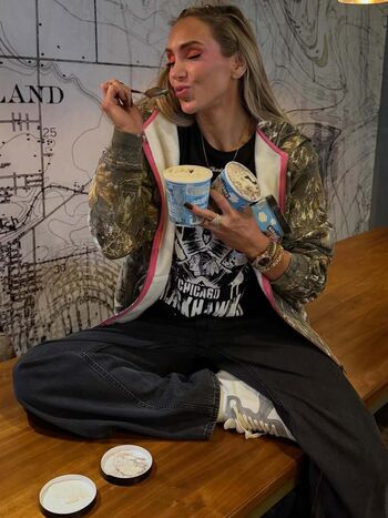 Charlotte flair page leaked private photo uncensored HD quality