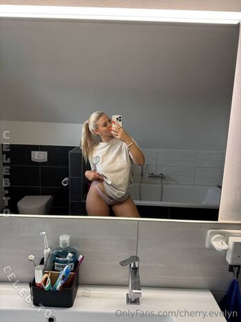 Cherry evelyn page leaked private photo uncensored HD quality