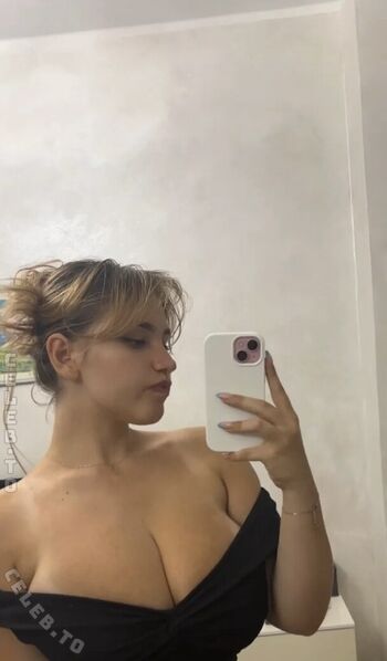 Chiri francesca page leaked private photo uncensored HD quality