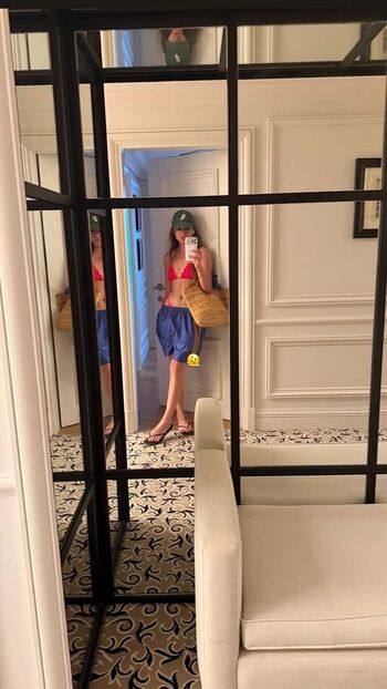 Chloe bennet leaked private photo uncensored HD quality
