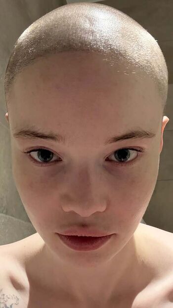 Chloerannoch leaked private photo uncensored HD quality