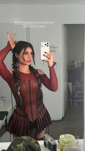 Chrissy costanza page leaked private photo uncensored HD quality
