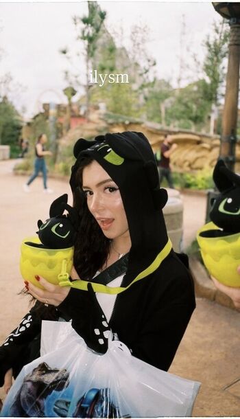 Chrissy costanza leaked private photo uncensored HD quality