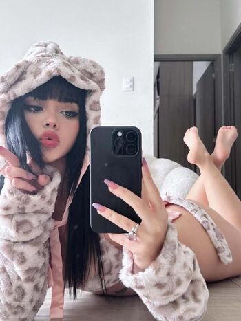 Chxrryxblossom  page leaked private photo uncensored HD quality