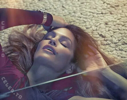 Cindy crawford page leaked private photo uncensored HD quality