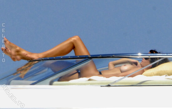 Cindy crawford page leaked private photo uncensored HD quality