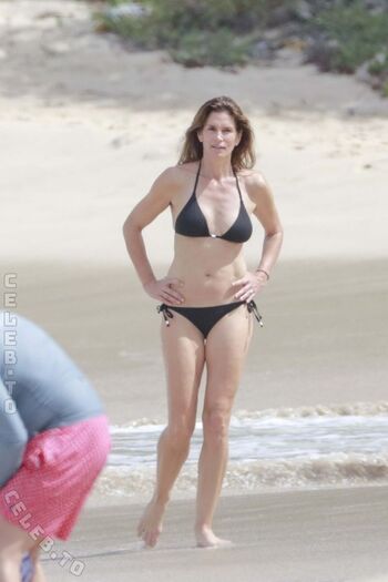 Cindy crawford page leaked private photo uncensored HD quality