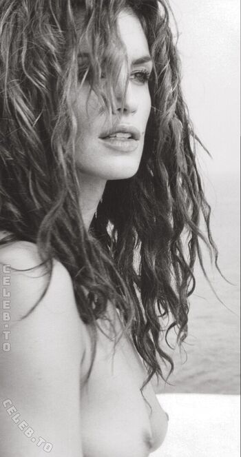 Cindy crawford page leaked private photo uncensored HD quality