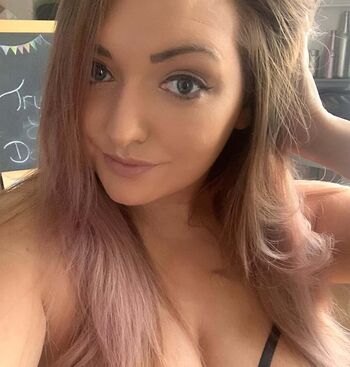 Civicky leaked private photo uncensored HD quality