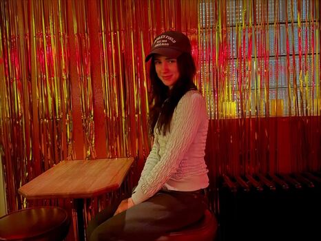 Clairo page leaked private photo uncensored HD quality