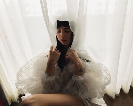 Clairo leaked private photo uncensored HD quality