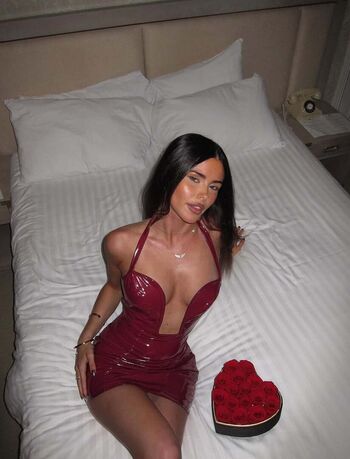 Clarissa bea page leaked private photo uncensored HD quality