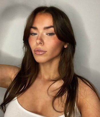 Clarissa bea leaked private photo uncensored HD quality