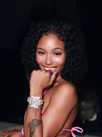 Coi leray page leaked private photo uncensored HD quality