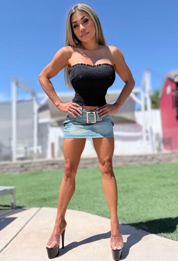 Connie elizabeth  page leaked private photo uncensored HD quality