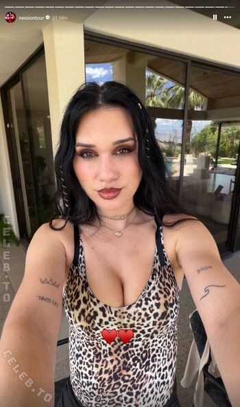 Coupleontour leaked private photo uncensored HD quality