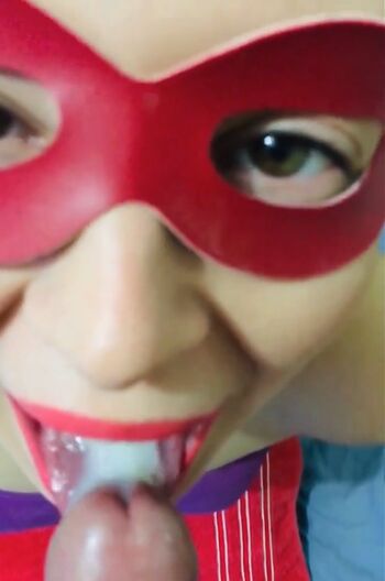 Cum swallowing page leaked private photo uncensored HD quality