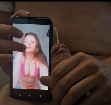 Cum tribute page leaked private photo uncensored HD quality