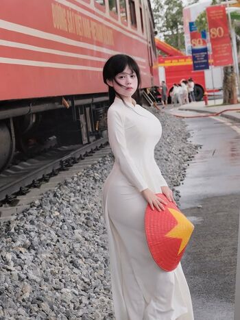 Curvy goddesses page leaked private photo uncensored HD quality