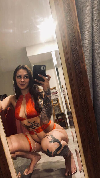 Curvy goddesses leaked private photo uncensored HD quality
