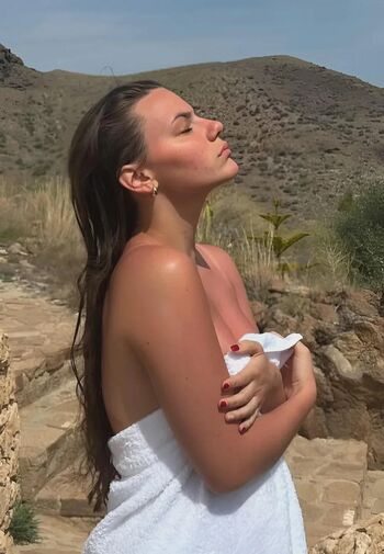 Dafne keen  page leaked private photo uncensored HD quality