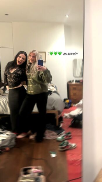 Dafne keen  page leaked private photo uncensored HD quality