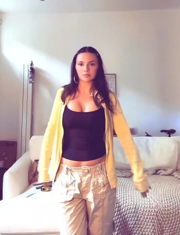 Dafne keen  page leaked private photo uncensored HD quality