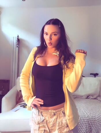 Dafne keen  page leaked private photo uncensored HD quality