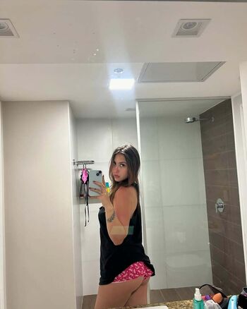 Daily de desconhecidas page leaked private photo uncensored HD quality