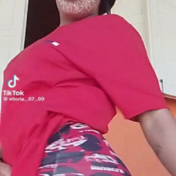 Danando funk sem calcinha leaked private photo uncensored HD quality