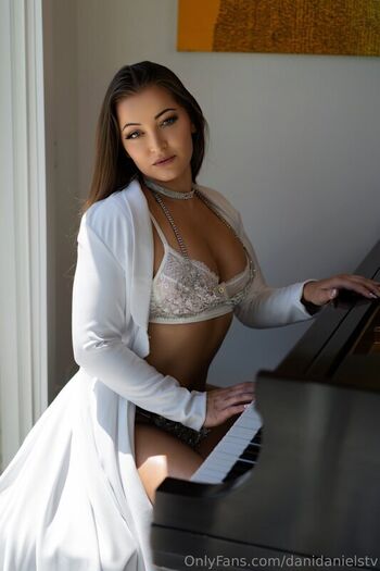 Dani daniels  page leaked private photo uncensored HD quality