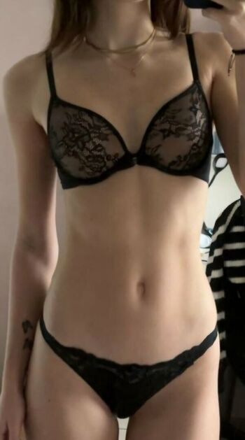 Daniek moolhuizen leaked private photo uncensored HD quality