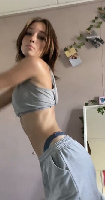 Daniek moolhuizen leaked private photo uncensored HD quality