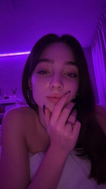 Daniek moolhuizen leaked private photo uncensored HD quality