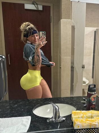 Danielle cooper  page leaked private photo uncensored HD quality