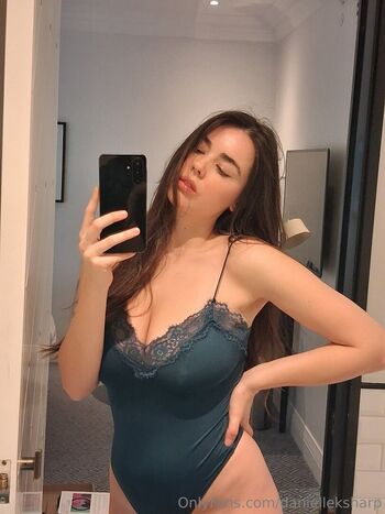 Danielleksharp  page leaked private photo uncensored HD quality