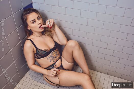 Deeper page leaked private photo uncensored HD quality