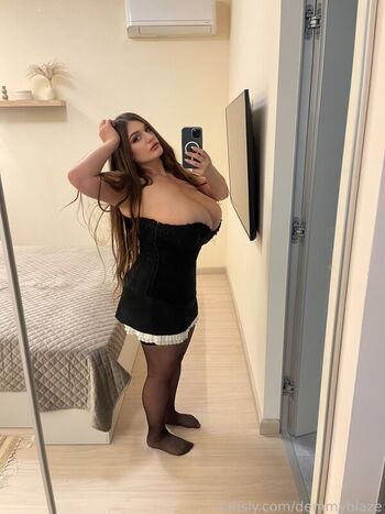 Demmy blaze page leaked private photo uncensored HD quality