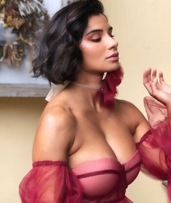 Diane guerrero page leaked private photo uncensored HD quality