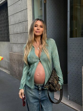 Diletta leotta  page leaked private photo uncensored HD quality